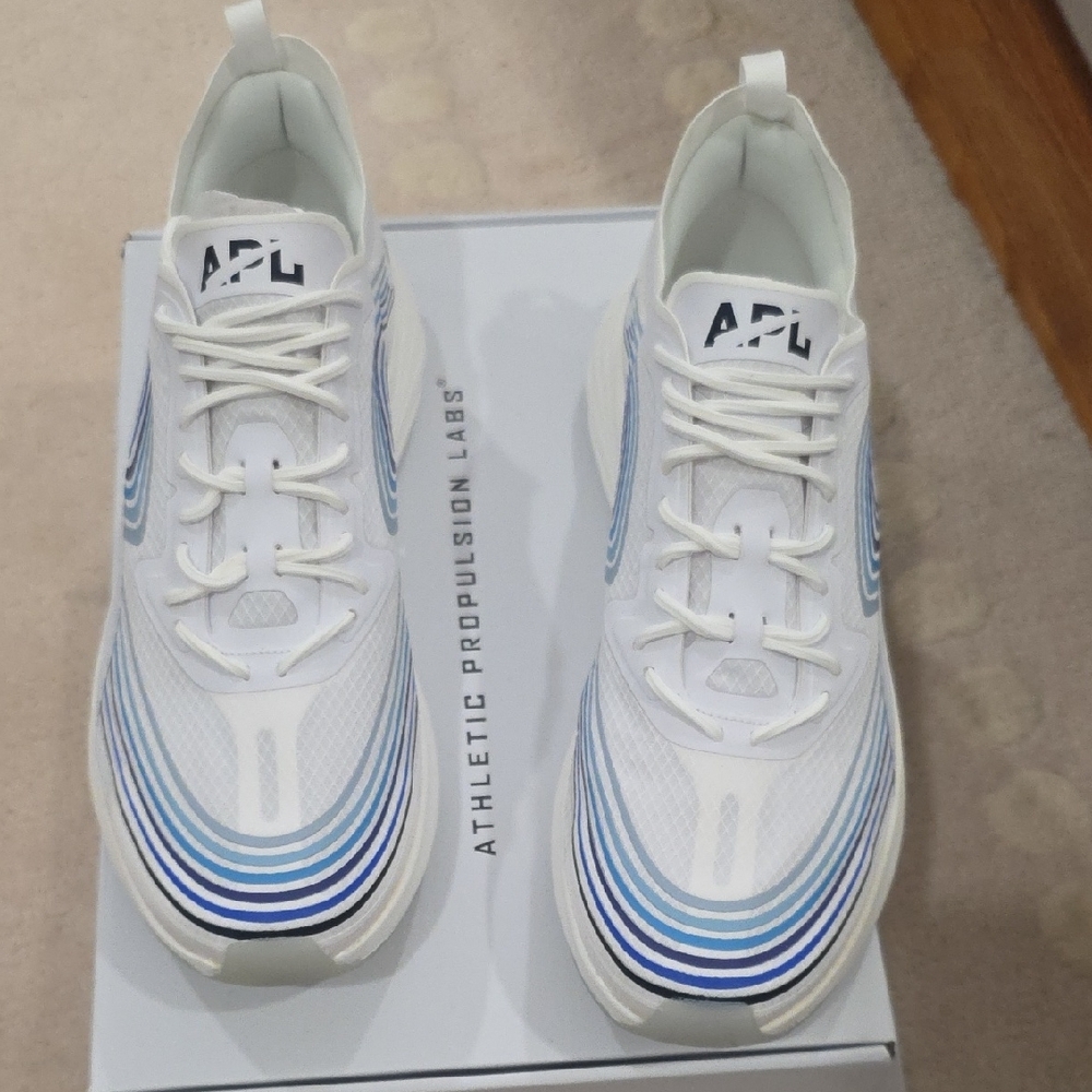 APL Mens Streamline White Sneakers.Mens Size 11. Womens 12.5 - Picture 2 of 9